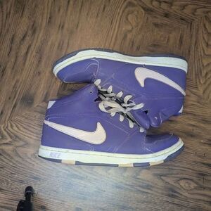 Purple Nike Womens Prestige IV 614288-551 Basketball Shoes Size 8.5